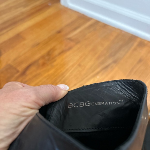 Sale!! BCBGeneration Halen Black Genuine Leather Studded Boots 7B / 37 - Picture 11 of 12